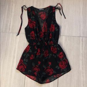 Romper Audrey 3 + 1 Black with Red Roses